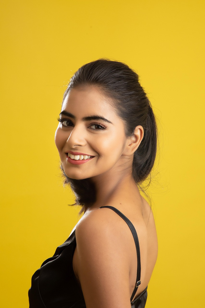 woman, smile, beauty, model, pose, female, girl, indian, portrait, glamour
